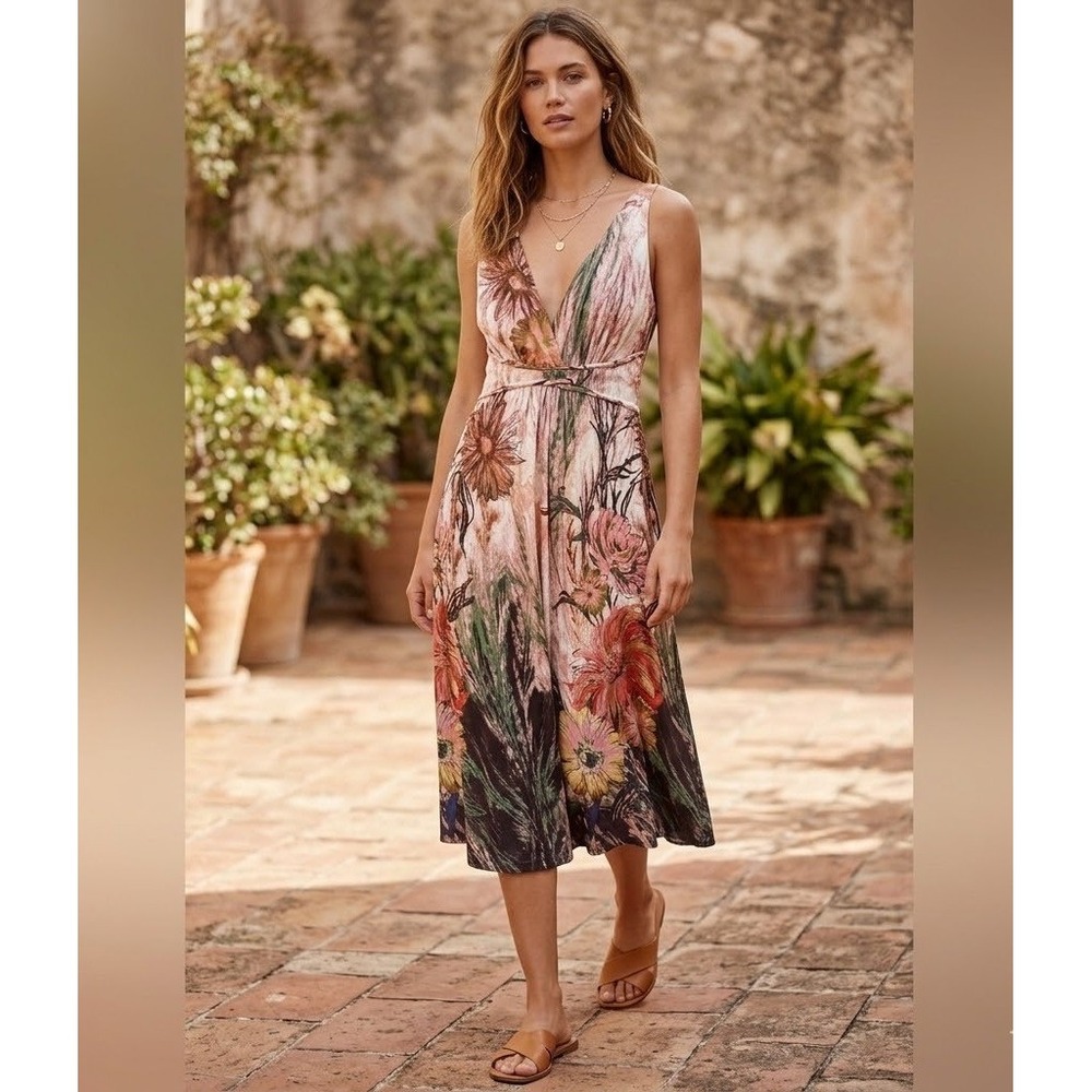 Homecoming Trunk Shows Womens Small Floral V-Neck Empire Waist Midi Dress Pink